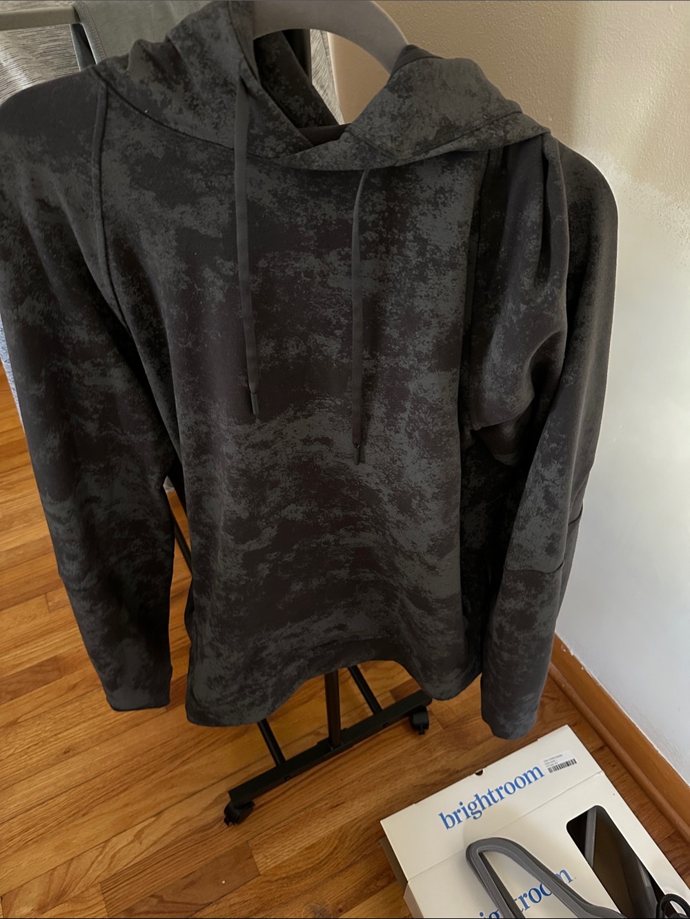 Men's Black Gray Patterned Hoodie lululemon